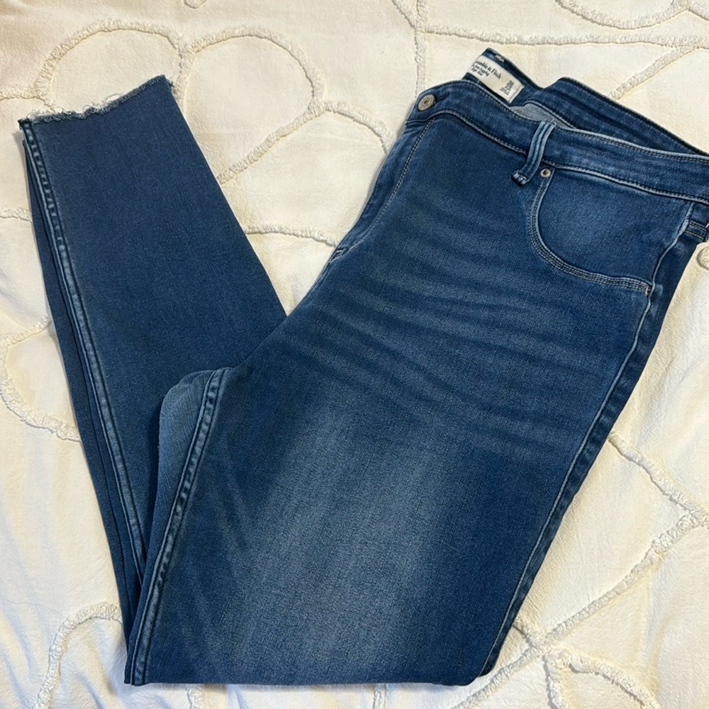 Abercrombie & Fitch jeans